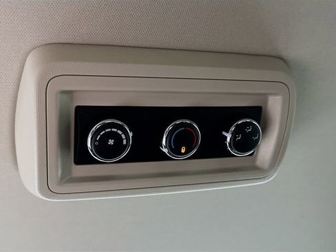 Used 2016 Dodge Grand Caravan SE w/ Quick Order Package 29E SE image 24