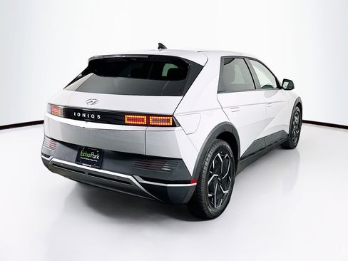Used 2024 Hyundai Ioniq 5 SEL image 9