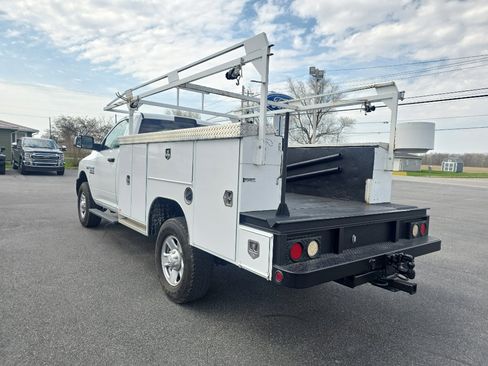 Used 2018 RAM 3500 Tradesman w/ Power & Remote Entry Group image 8