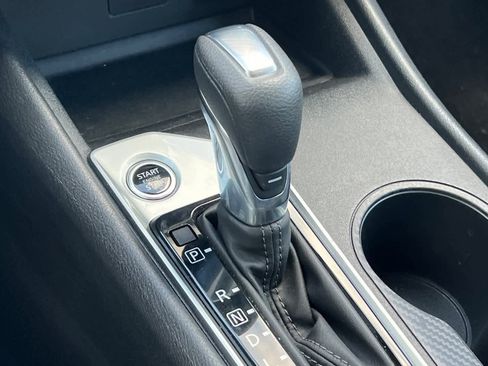 Used 2024 Nissan Altima 2.5 S image 22