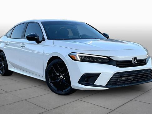 Used 2022 Honda Civic Sport image 3
