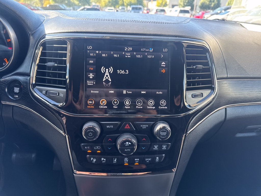 Used 2021 Jeep Grand Cherokee High Altitude AWD/4WD image 17