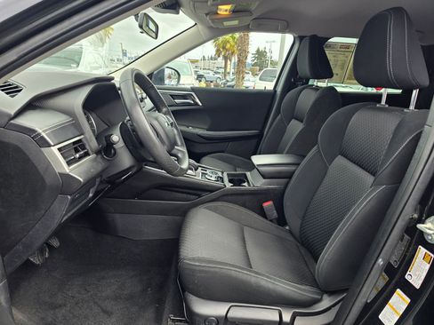Used 2022 Mitsubishi Outlander ES AWD/4WD image 14