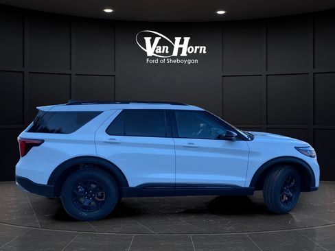 New 2026 Ford Explorer Tremor w/ Tremor Ultimate Package AWD/4WD image 8