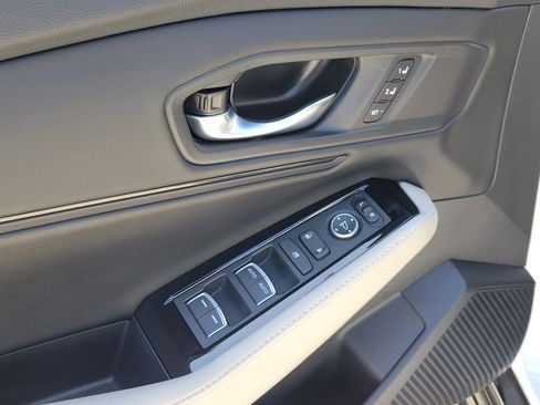 Used 2024 Honda Accord Touring image 20