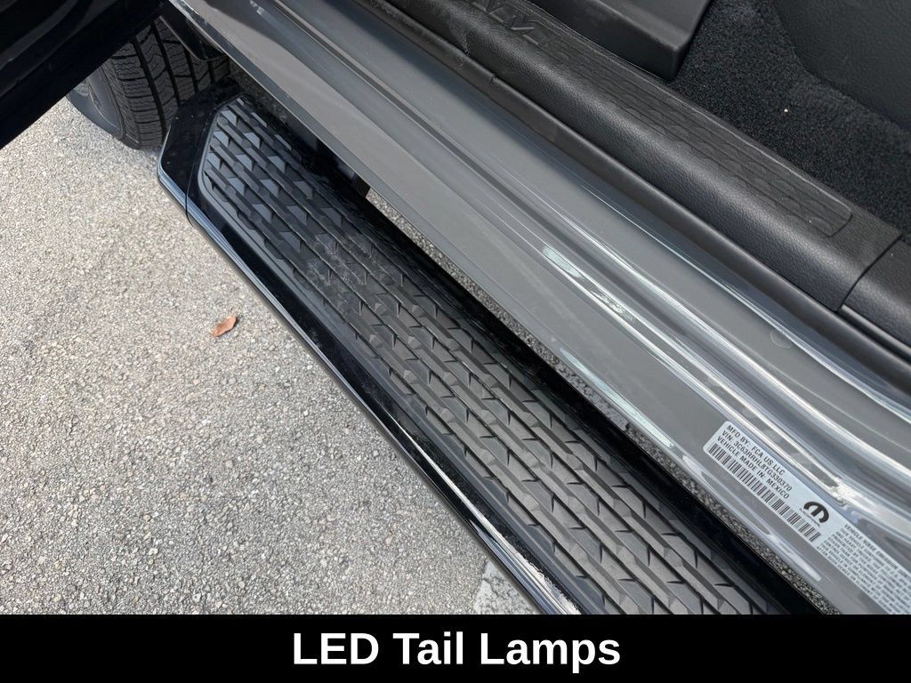 New 2026 RAM 3500 Big Horn AWD/4WD image 27