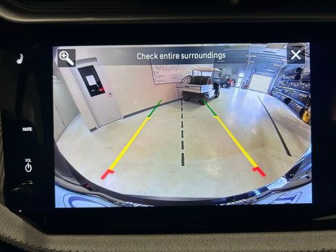 New 2026 Jeep Cherokee Laredo AWD/4WD image 15