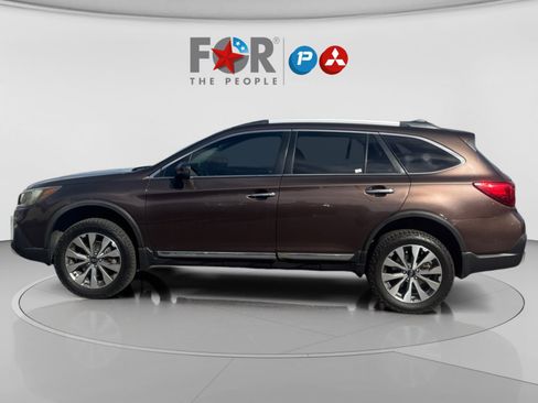 Used 2019 Subaru Outback 3.6R Touring w/ Popular Package #3A image 2