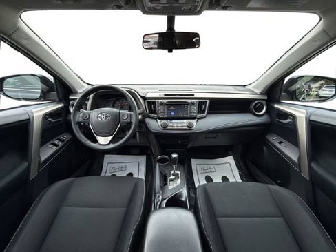 Used 2014 Toyota RAV4 XLE AWD/4WD image 28
