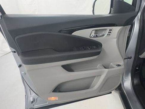 Used 2022 Honda Pilot Elite image 20