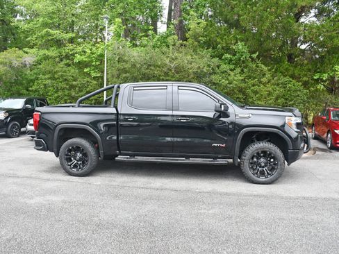 Used 2020 GMC Sierra 1500 AT4 w/ AT4 Premium Package AWD/4WD image 5