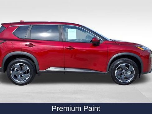 Used 2025 Nissan Rogue SV AWD/4WD image 10