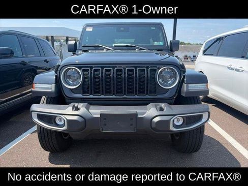 Certified 2024 Jeep Wrangler Unlimited Sahara AWD/4WD image 2