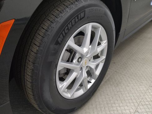 Used 2024 Chevrolet Equinox LT FWD image 31