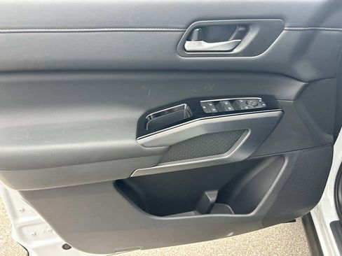 New 2026 Nissan Pathfinder SL w/ Cargo Package AWD/4WD image 16
