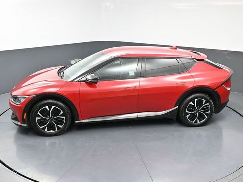 Used 2022 Kia EV6 Wind image 50