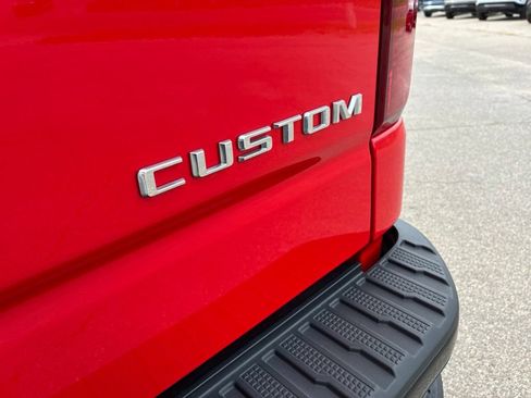 Used 2023 Chevrolet Silverado 1500 Custom Trail Boss AWD/4WD image 14