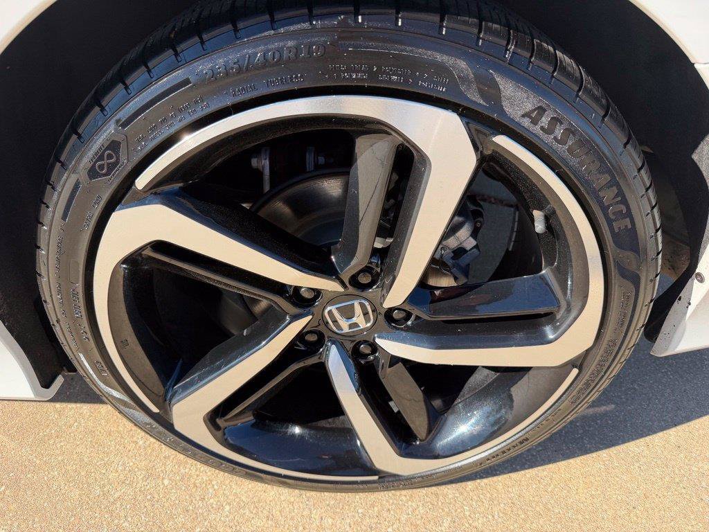 Used 2018 Honda Accord Sport image 25