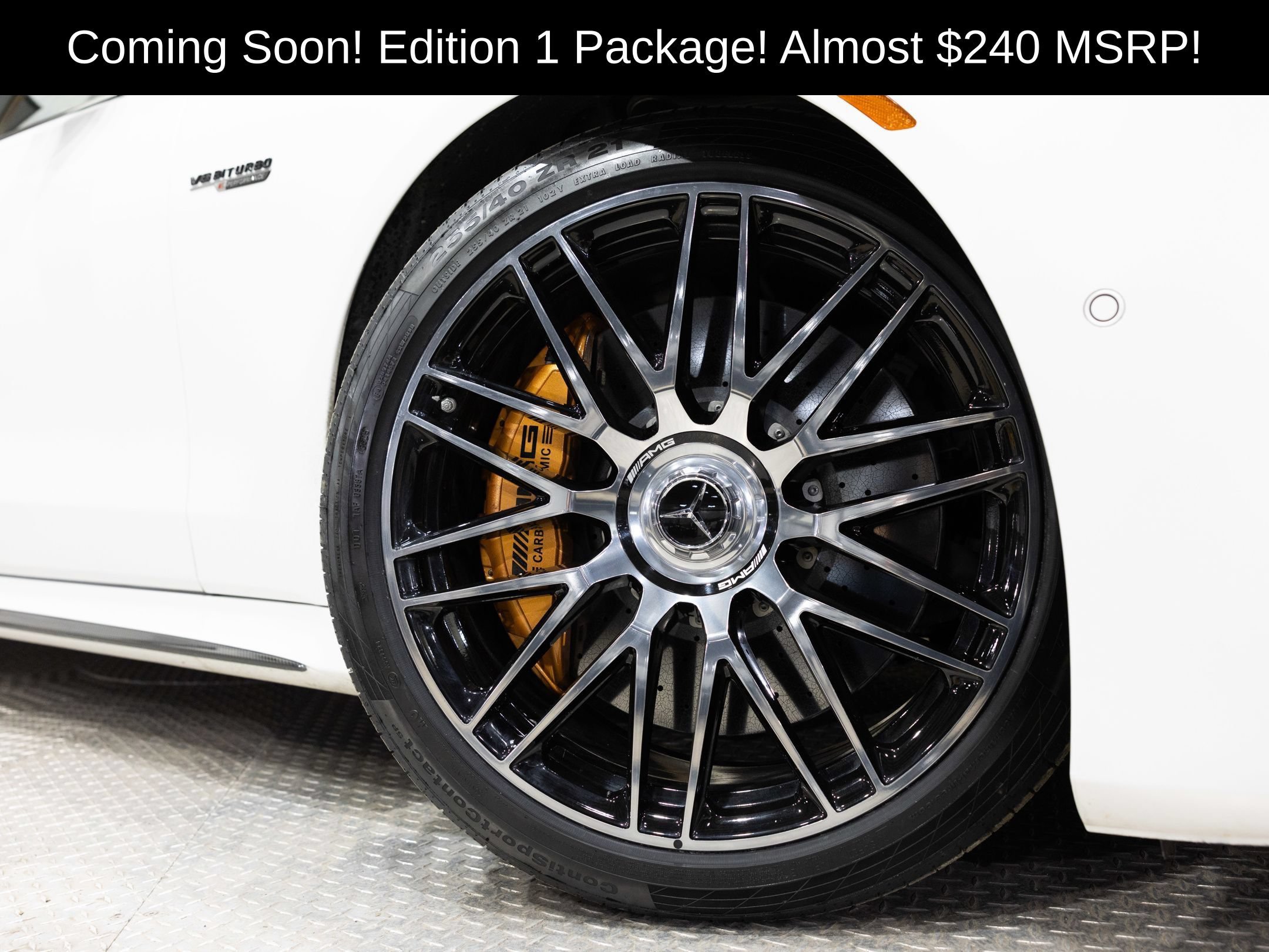 Used 2024 Mercedes-Benz S 63 AMG S w/ Carbon Fiber Exterior Package image 31