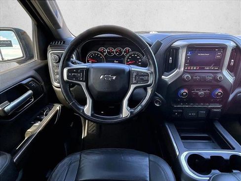 Used 2021 Chevrolet Silverado 1500 LT Trail Boss w/ Convenience Package II AWD/4WD image 7