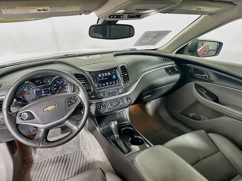 Used 2016 Chevrolet Impala LT w/ Convenience Package FWD image 23