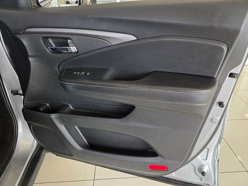 Used 2021 Honda Ridgeline Sport image 21