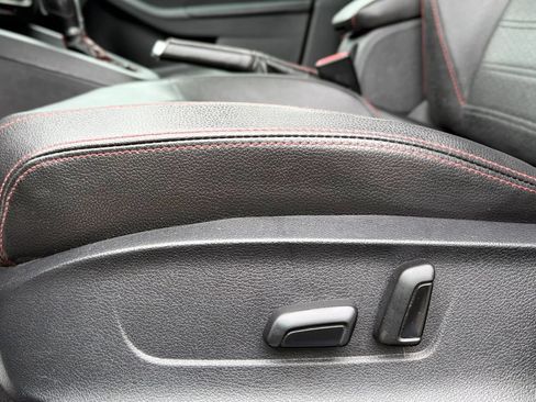 Used 2013 Volkswagen Jetta GLI Autobahn FWD image 26