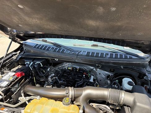 Used 2021 Ford Expedition XLT RWD image 17
