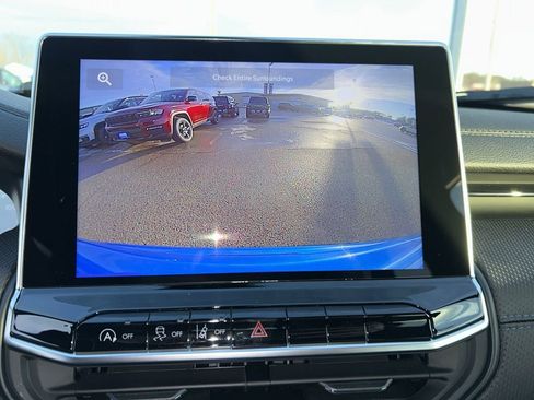 New 2026 Jeep Compass Latitude image 33