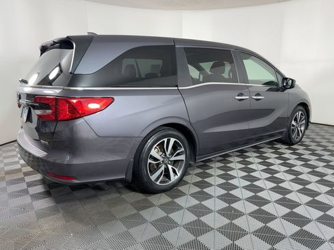Used 2024 Honda Odyssey Touring image 8