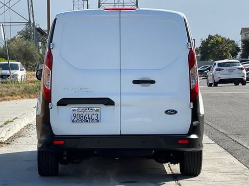 Used 2020 Ford Transit Connect XL image 5