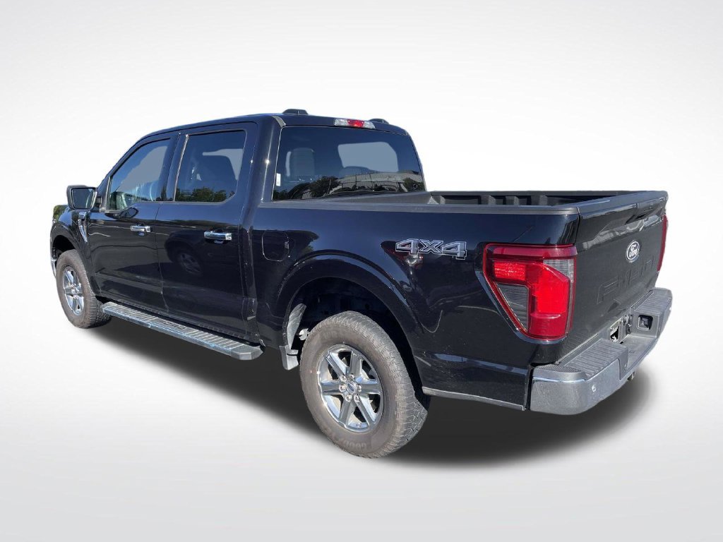 Used 2025 Ford F150 XLT w/ Equipment Group 301A Standard AWD/4WD image 4