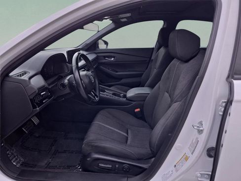 Used 2023 Honda Accord Sport image 10