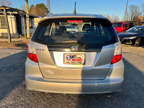 Used 2013 Honda Fit Sport image 4