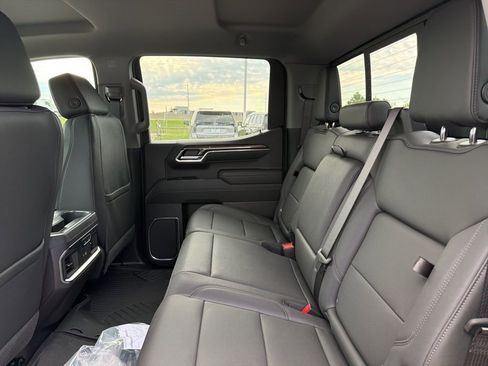 New 2026 Chevrolet Silverado 1500 LTZ AWD/4WD image 15