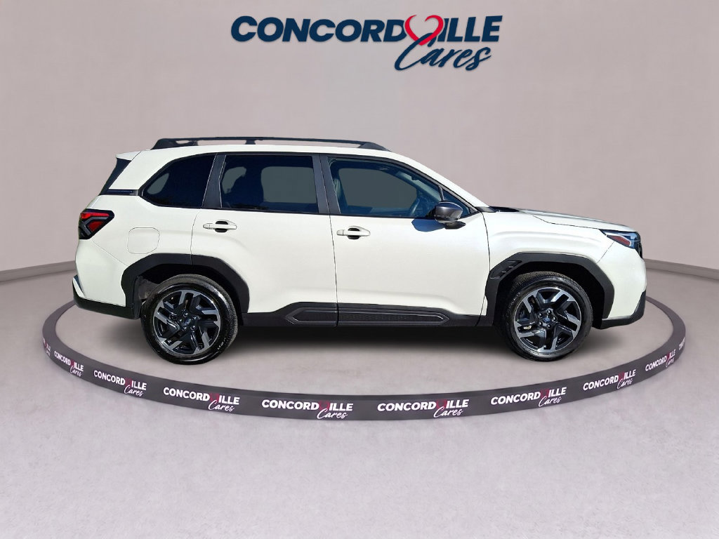 Used 2025 Subaru Forester Limited AWD/4WD image 8