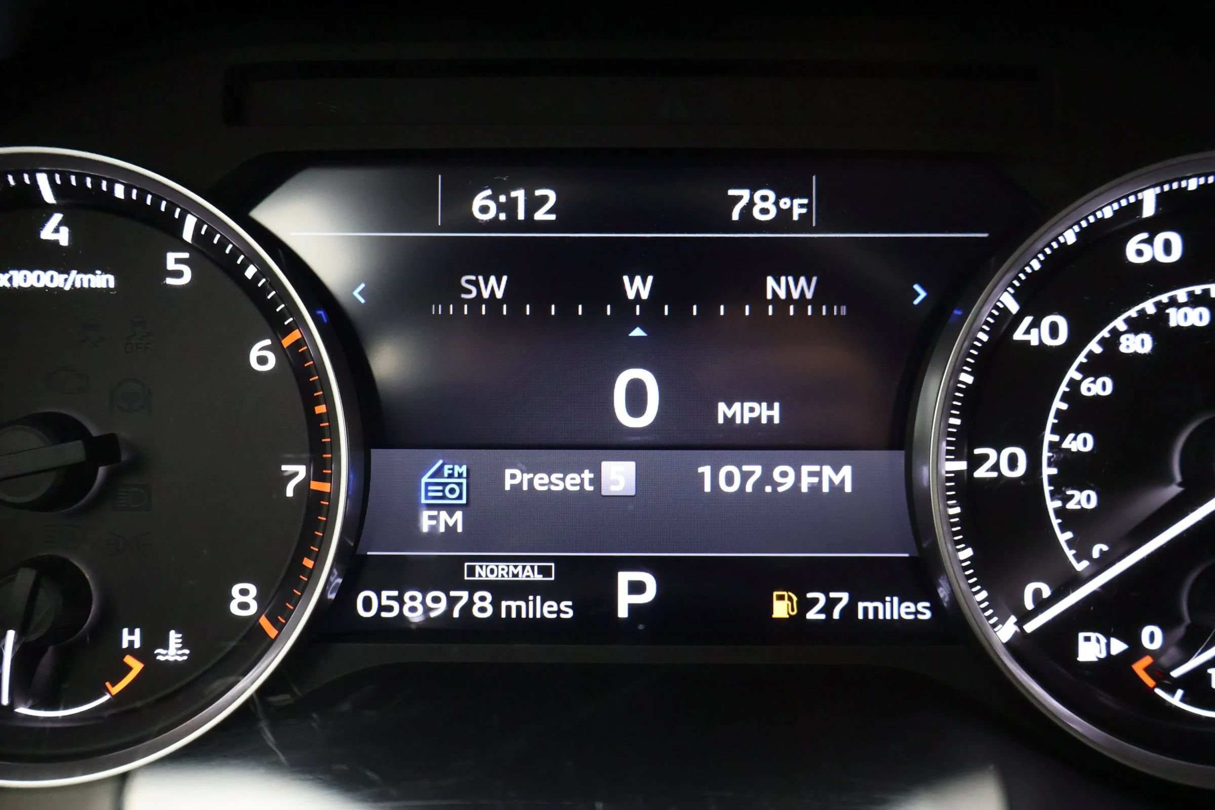 Used 2024 Mitsubishi Outlander Ralliart AWD/4WD image 25