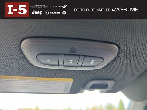 New 2025 Jeep Grand Cherokee L Limited w/ Luxury Tech Group II image 24