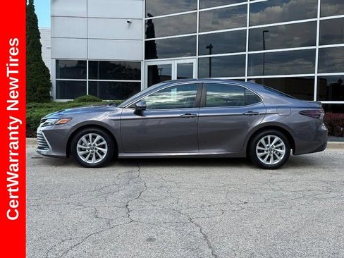Used 2023 Toyota Camry LE FWD image 6