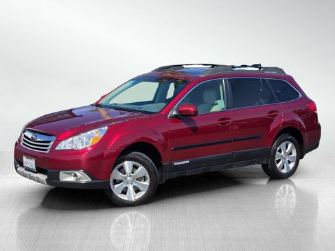 Used 2011 Subaru Outback 3.6R Premium AWD/4WD image 6