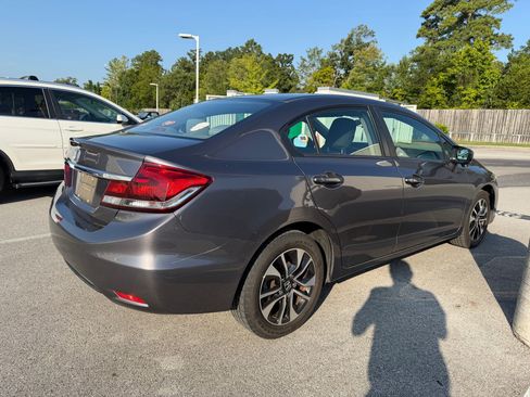 Used 2015 Honda Civic EX image 5