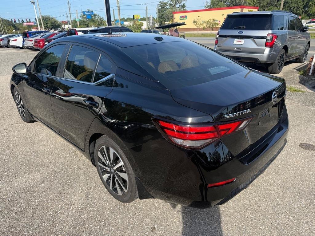 Used 2023 Nissan Sentra SV w/ SV Premium Package FWD image 7