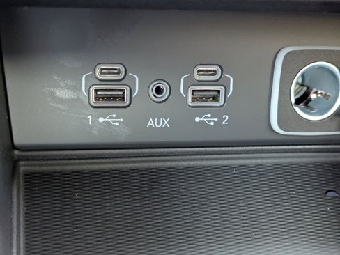 New 2025 Jeep Grand Cherokee L Altitude image 25