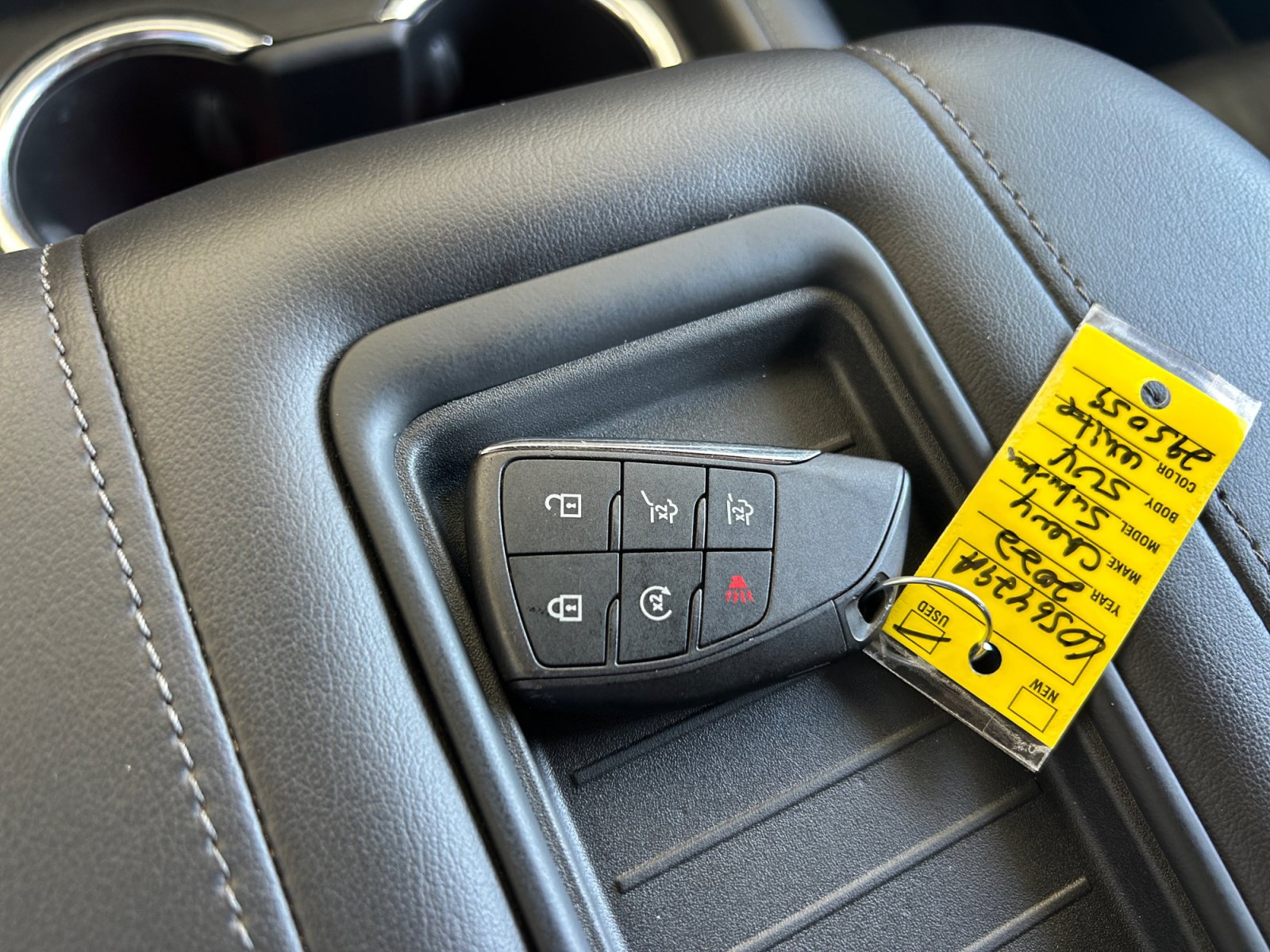Used 2022 Chevrolet Suburban Z71 w/ Z71 Off-Road Package AWD/4WD image 28