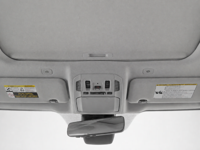 Used 2024 Toyota Highlander XLE FWD image 21