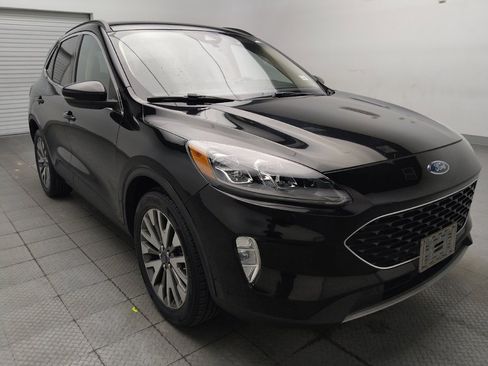 Used 2020 Ford Escape Titanium AWD/4WD image 13