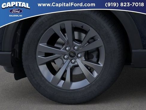 New 2026 Ford Explorer Active w/ Active Comfort Package AWD/4WD image 19