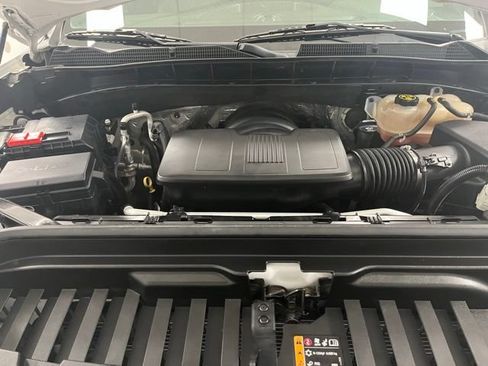 Used 2020 GMC Sierra 1500 SLT w/ X31 Off-Road Package AWD/4WD image 59