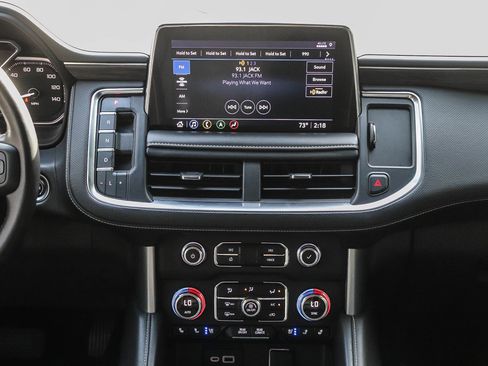 Used 2021 GMC Yukon SLT w/ SLT Luxury Plus Package image 14