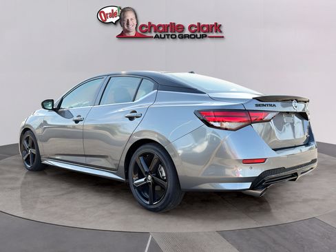 Certified 2023 Nissan Sentra SR w/ Midnight Edition Package FWD image 3